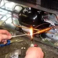 تعمیرانواع  یخچال وفریزردرمحل فوری وتخصصی