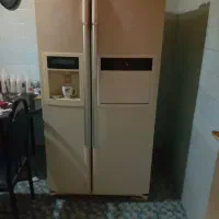 ال جی در حد بسیار نو ۱۰ سال استفاده نشده