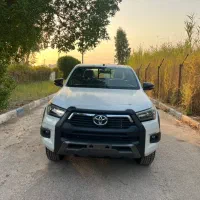 تویوتا هایلوکس ادونچر