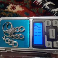 سرویس نقره(گوشواره و انگشتر و آویز ) و ساعت نقره