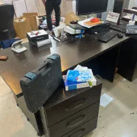 فروش میز مدیریتی|میز تحریر و کامپیوتر|اهواز, ۲۴ متری|دیوار