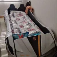 تخت نوجوان ماشینی