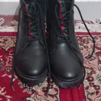 نیم بوت دخترانه و زنانه سایز ۴۰