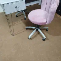 لوازم ناخن کاری و میز صندلی ارایشی بهداشتی|آرایشی، بهداشتی، درمانی|قم, شهرک امام حسین|دیوار