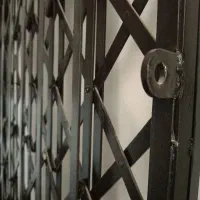 درب آکاردئونی|مصالح و تجهیزات ساختمان|پرند, فاز ۴|دیوار