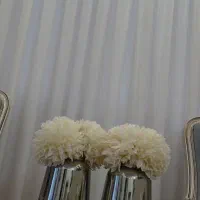 گلدان شیشه ای همراه گل