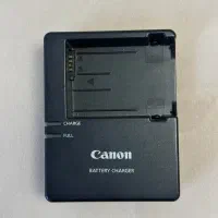 دوربین کنون 700 دی و لنز ۱۸.۱۳۵|دوربین عکاسی و فیلمبرداری|قم, بکایی|دیوار