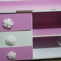 تخت و کمد کودک