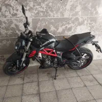 بنلی ۳۰۰ مدل 1402 کم کارکرد