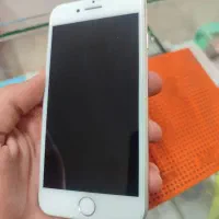 آیفون 8