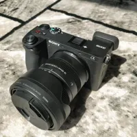 دوربین سونی آلفا a6700 با لنز سیگما sigma|دوربین عکاسی و فیلم‌برداری|تهران, چیتگر|دیوار