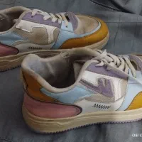 کفش|کیف، کفش، کمربند|زرند, |دیوار