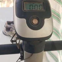 دوچرخه ثابت ورزشی