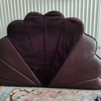 پشتی طرح صدف در حد نو