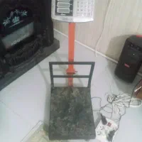 ترازو  ۱۵۰ کیلو