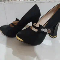 کفش مجلسی زنانه|کیف، کفش، کمربند|تربت جام, بیست متری منبع آب|دیوار