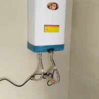 شاگرد لوله کش و بردست