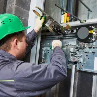 استخدام تکنسین سرویس نگهداری آسانسور