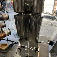 شیکر دو لیوان (میلک شیک زن) مخصوص کافه