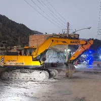 بیل مکانیکی،خدمات تخریب،حفاری،کامیون،خاکبرداری