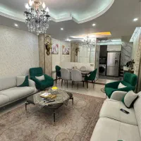 گلشهر ۸۵ متر ۲ خواب فول امکانات + سند