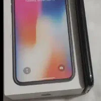 تعدادی جعبه گوشی