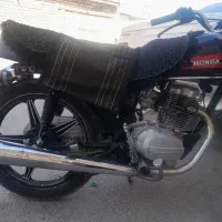 موتور۲۰۰پرواز کاربرات