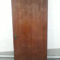درب چوبی و دار قالی تابلو فرش