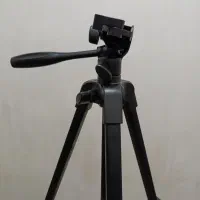 سه پایه دوربین عکاسی