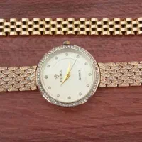 یک عددساعت ودستبندزنانه .نو