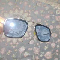 عینک آفتابی فریم آبی|زیورآلات و اکسسوری|اقبالیه, |دیوار