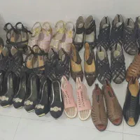 کفش فقط حراجی به قیمت ...جفتی ۱۰۰ تومان تمام