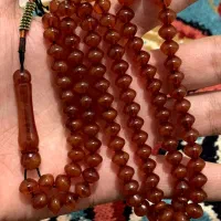 تسبیح کهربا کهنه