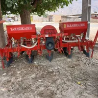 تراکتور ذرت کار