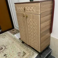 جا کفشی چوب در حد نو