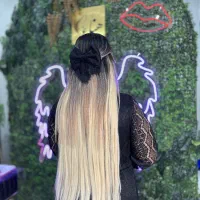 جذب نیروی سالن زیبایی