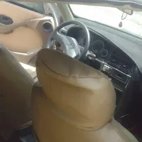 پژو 405 GLX بنزینی، مدل ۱۳۸۴