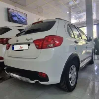 کوییک gxrl سفید مشکی ۱۴۰۴