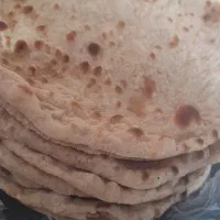 فروش نان خانگی با کیفیت،،۹۰۰۰تومان