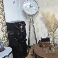 ساعت ایستاده