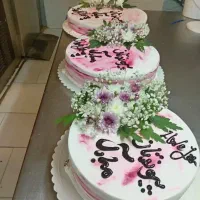 استخدام نیروی خانم در شیرینی فروشی