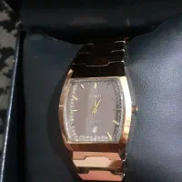 ساعت رادو|ساعت|قم, آذر (نکویی)|دیوار