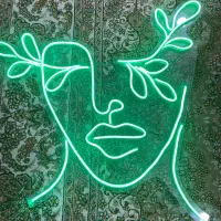 تابلو سالم|ریسه و چراغ تزئینی|قدس, شهرقدس|دیوار