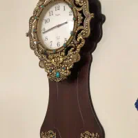 ساعت دیواری طرح چوب