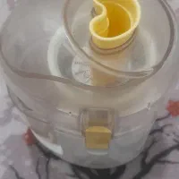 آبمیوه گیری در حد نو