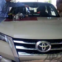 مرکز تخصصی ترمیم شیشه اتومبیل دهلران