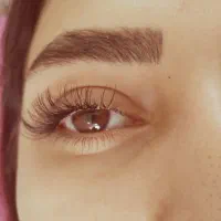 اکستنشن مژه و لیفت ابرو و مژه