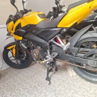 ان اس ns200