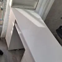 میز و صندلی ناخنکار|آرایشگاه و سالنهای زیبایی|پرند, فاز ۲|دیوار