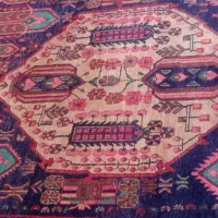 قالی محلی دست بافت